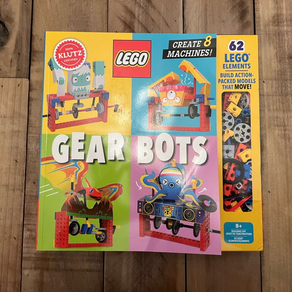 Brand New Lego Gear Bots Building Action Model 62 Elements Complete Set